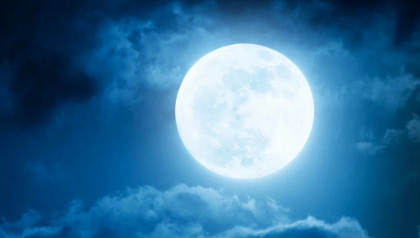 full moon august 2023